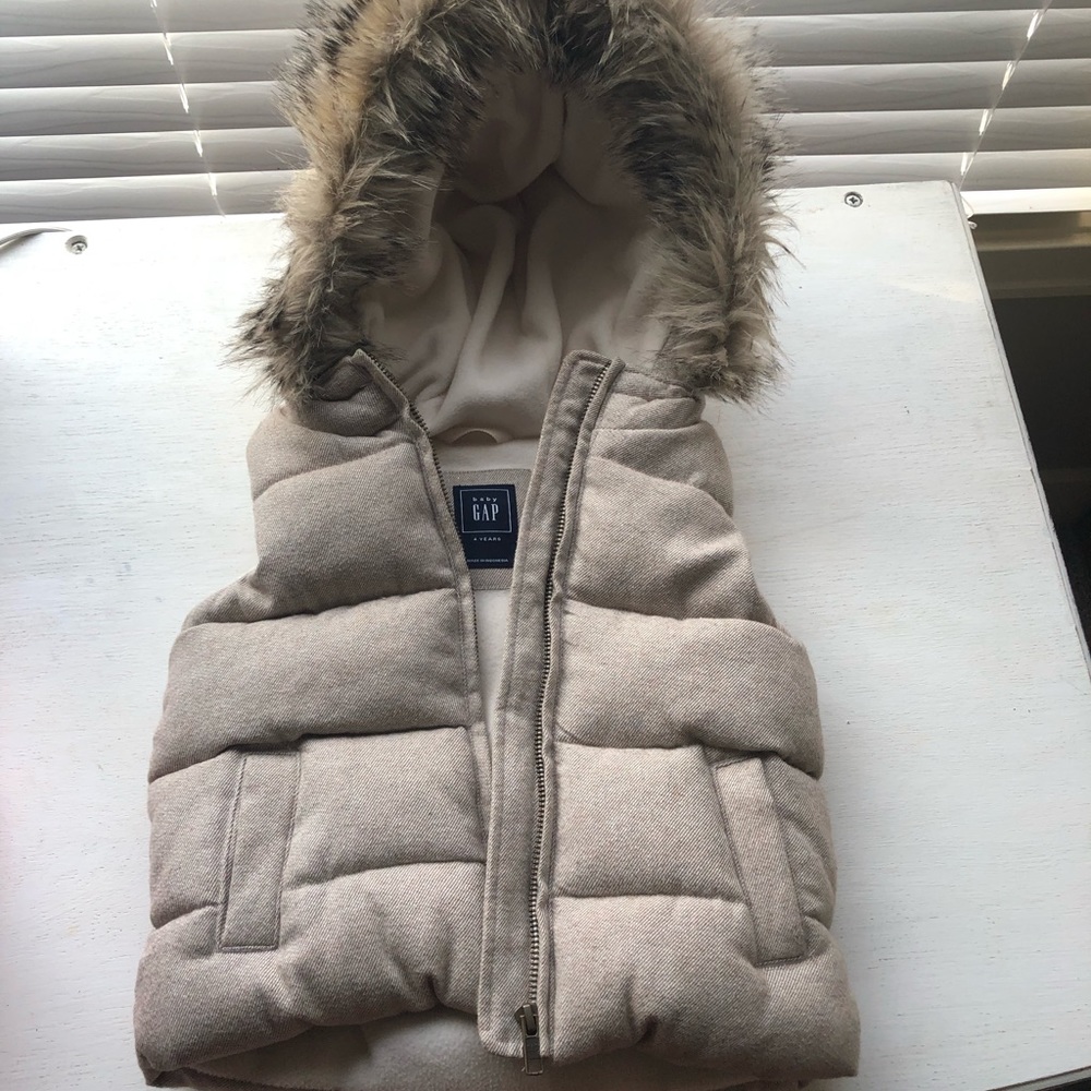 GAP puffer vest